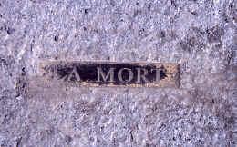 Vivre entraine in�ductablement la mort ...